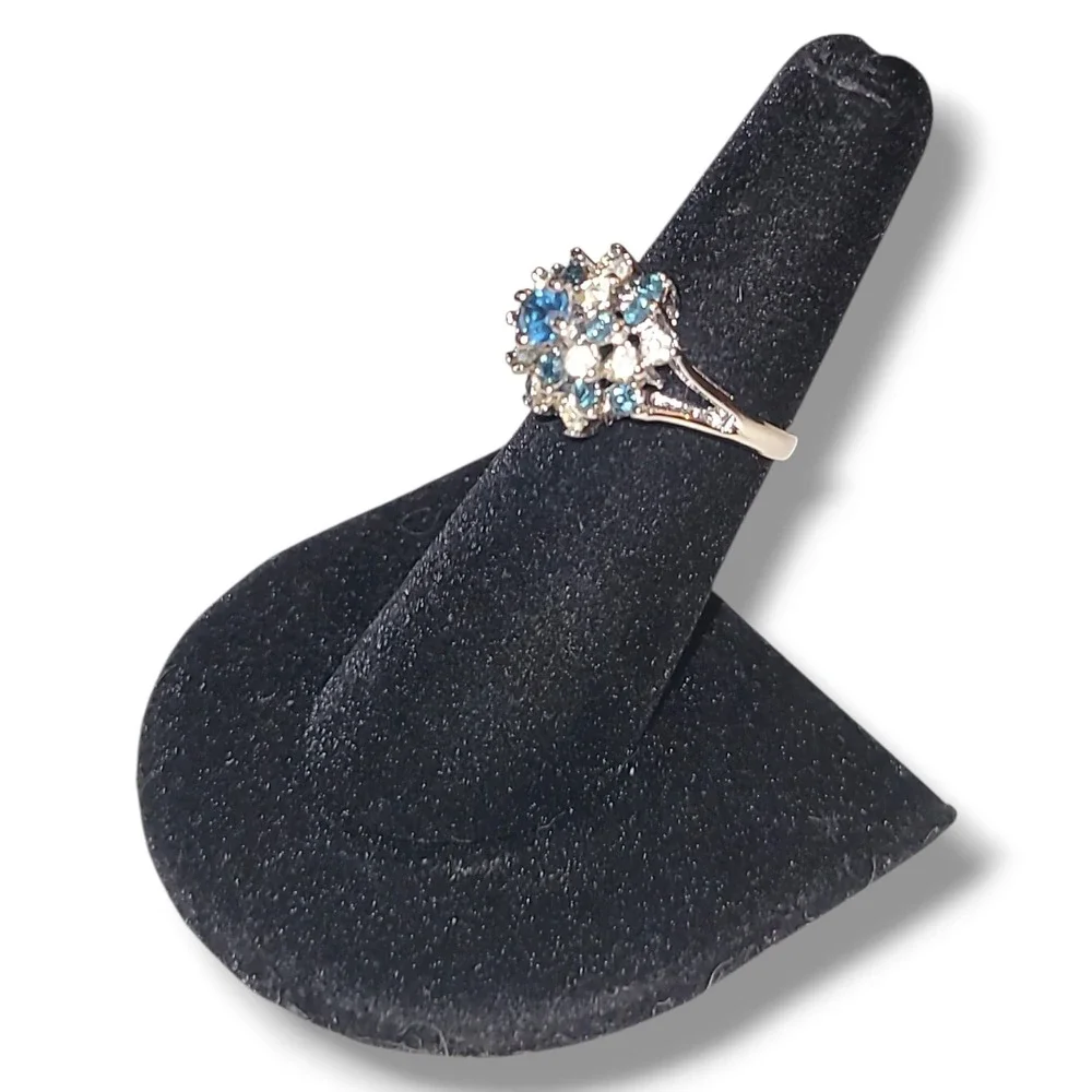 Vintage 18K HGE Blue Clear CZ‎ Cluster Cocktail Ring White Gold Tone Sz 7